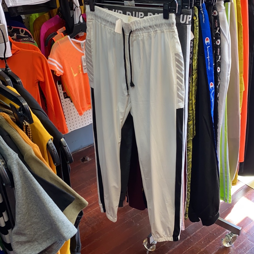 Pant - Picture 6 of 7